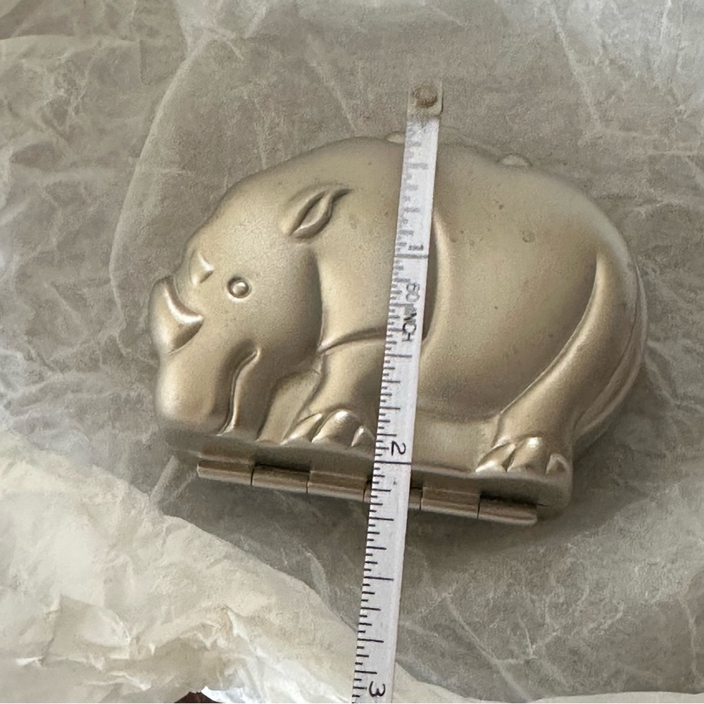 Vintage pill box - Picture 2 of 8